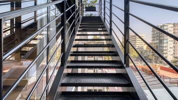 Executive Apartment | Terrace/patio