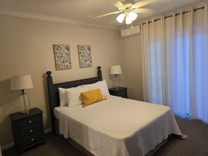2 Schlafzimmer, Bügeleisen/Bügelbrett, kostenloses WLAN, Bettwäsche