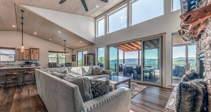 Grindstone Cowboy w/ Hot tub, Pool table & Pet Friendly