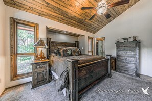 4 bedrooms, iron/ironing board, free WiFi, bed sheets - Grindstone Casa Escondida w/ Swim Spa & outdoor kitchen (Ruidoso)