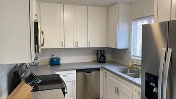 Microwave, oven, stovetop, dishwasher