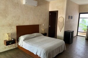 10 chambres, fer et planche à repasser, Wi-Fi gratuit, draps fournis