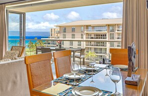 Dining - Maui Resort Rentals: Honua Kai - 3 Total Bedrooms, Luxury 6th Floor Interior Courtyard Offering w/ Stunning Ocean Views! (Lahaina)
