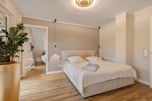 4 chambres, fer et planche Ă repasser, accĂšs au Wi-Fi (inclus)