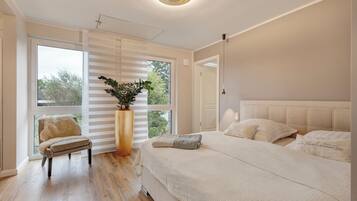 4 Schlafzimmer, Bügeleisen/Bügelbrett, kostenloses WLAN, Bettwäsche