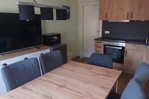 Dining - Apartment 'Heike 2' with Private Terrace and Wi-Fi (Zetel)