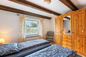 2 soverom, strykejern/-brett, wi-fi (inkludert) og sengetøy