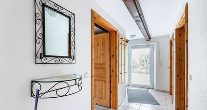 Apartment 'Haus Schröder' with Shared Terrace, Shared Garden and Wi-Fi