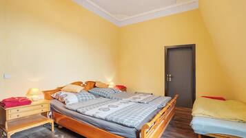 2 chambres, Wi-Fi gratuit, draps fournis