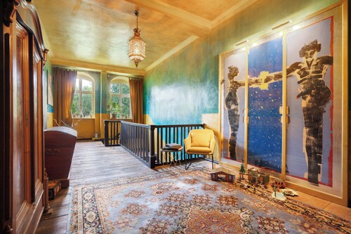 Ferienwohnung 'Wohnen Im Alten Rittergut' mit privater Terrasse, privatem Garten und Wi-Fi