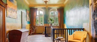 Holiday Apartment 'Wohnen Im Alten Rittergut' with Private Terrace, Private Garden and Wi-Fi