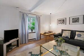 Televisio, DVD-soitin, stereot