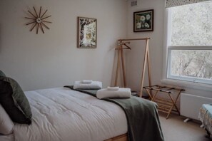 3 bedrooms, free WiFi, bed sheets