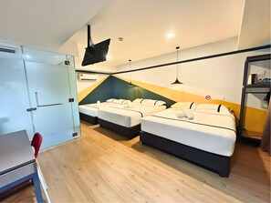 Family Double Room | Desk, iron/ironing board, free WiFi - Seeds Hotel Selayang (Kuala Lumpur)