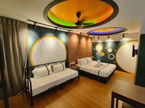 Studio | In-room safe, desk, iron/ironing board, free WiFi