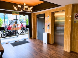 Lift - Seeds Hotel Chow Kit (Kuala Lumpur)