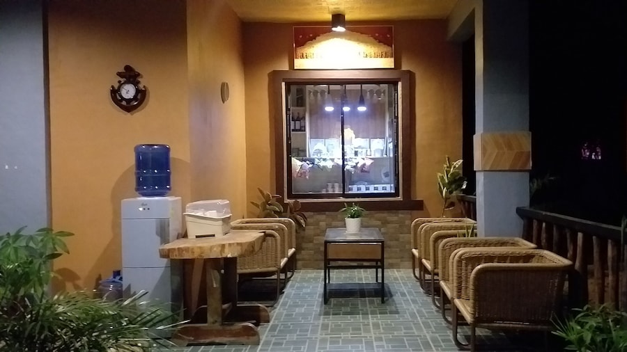 Golden Anchor- Lodge