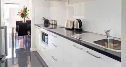 One Bedroom Spa Apartment