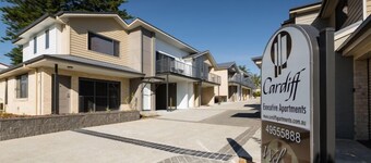 One Bedroom Spa Apartment