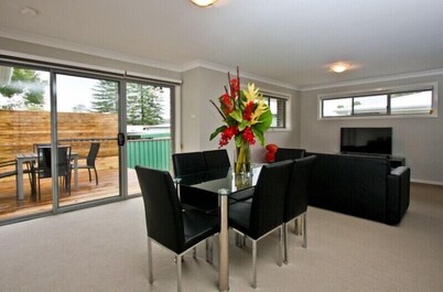 Cardiff Two Bedroom Villa