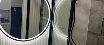 One Bedroom Deluxe Apartment