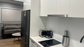 Microwave, oven, dishwasher