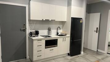 Microwave, oven, dishwasher