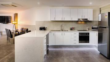 Microwave, oven, dishwasher