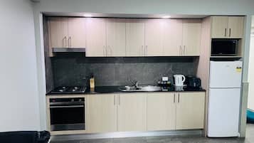 Microwave, oven, dishwasher