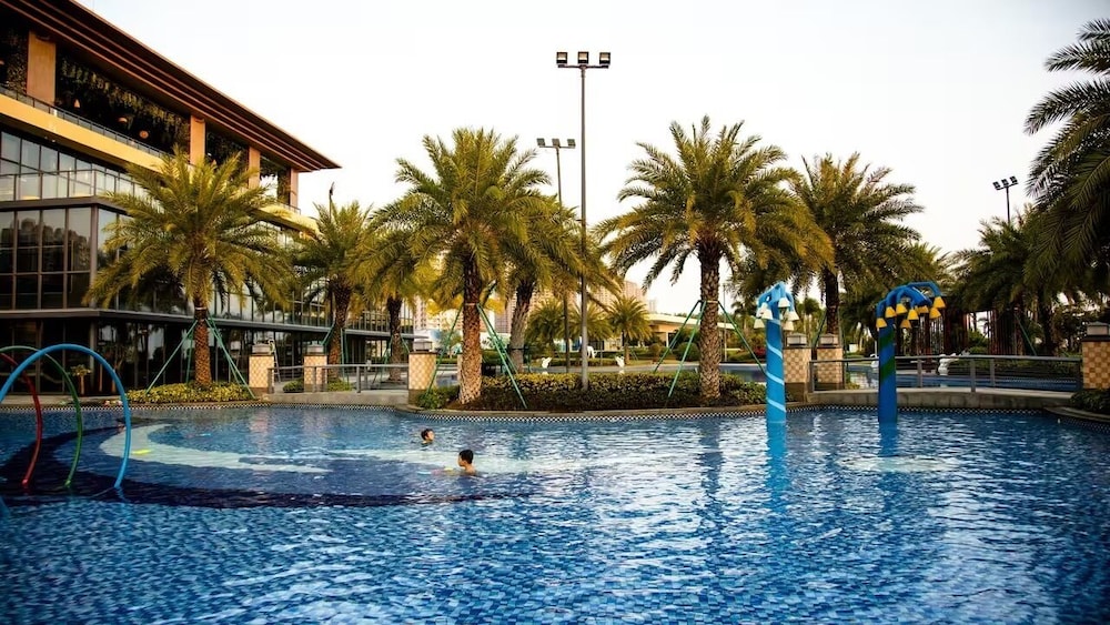 4 Star Hotels