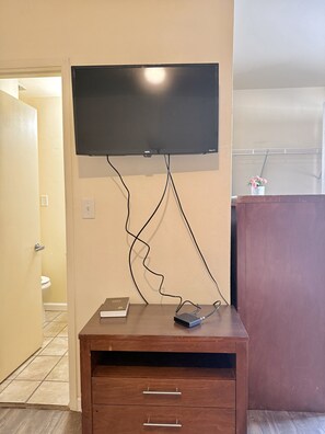 1 bedroom, free WiFi