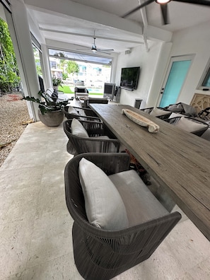 Outdoor dining