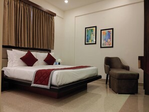 Deluxe Room - COASTAL GRANDCassa Times Electronic City (Bengaluru)