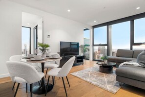 Älytelevisio, pöytätennispöytä