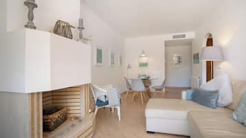 Televisie en een tafeltennistafel