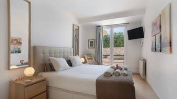 1 chambre, fer et planche Ă repasser, Wi-Fi gratuit, draps fournis