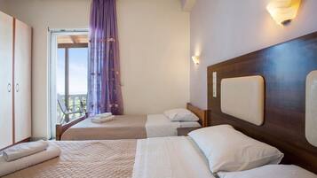 1 bedroom, iron/ironing board, free WiFi, bed sheets