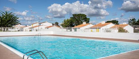 Opvarmet pool