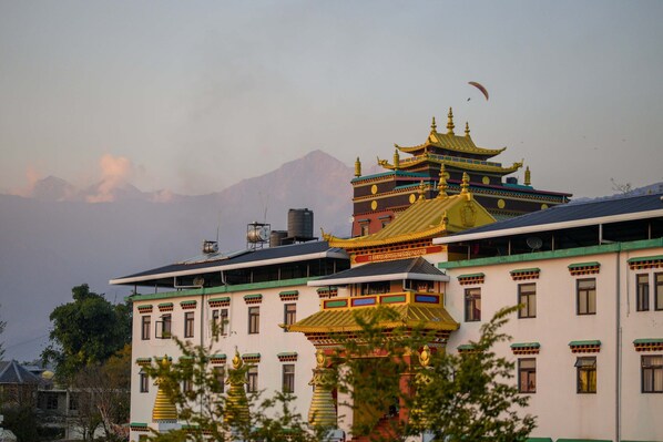 บริเวณภายนอก