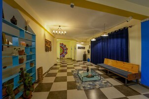 Zona de estar del vestíbulo