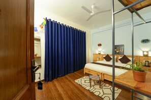 Deluxe Double Room | 1 bilik tidur, Wi-fi percuma, cadar katil
