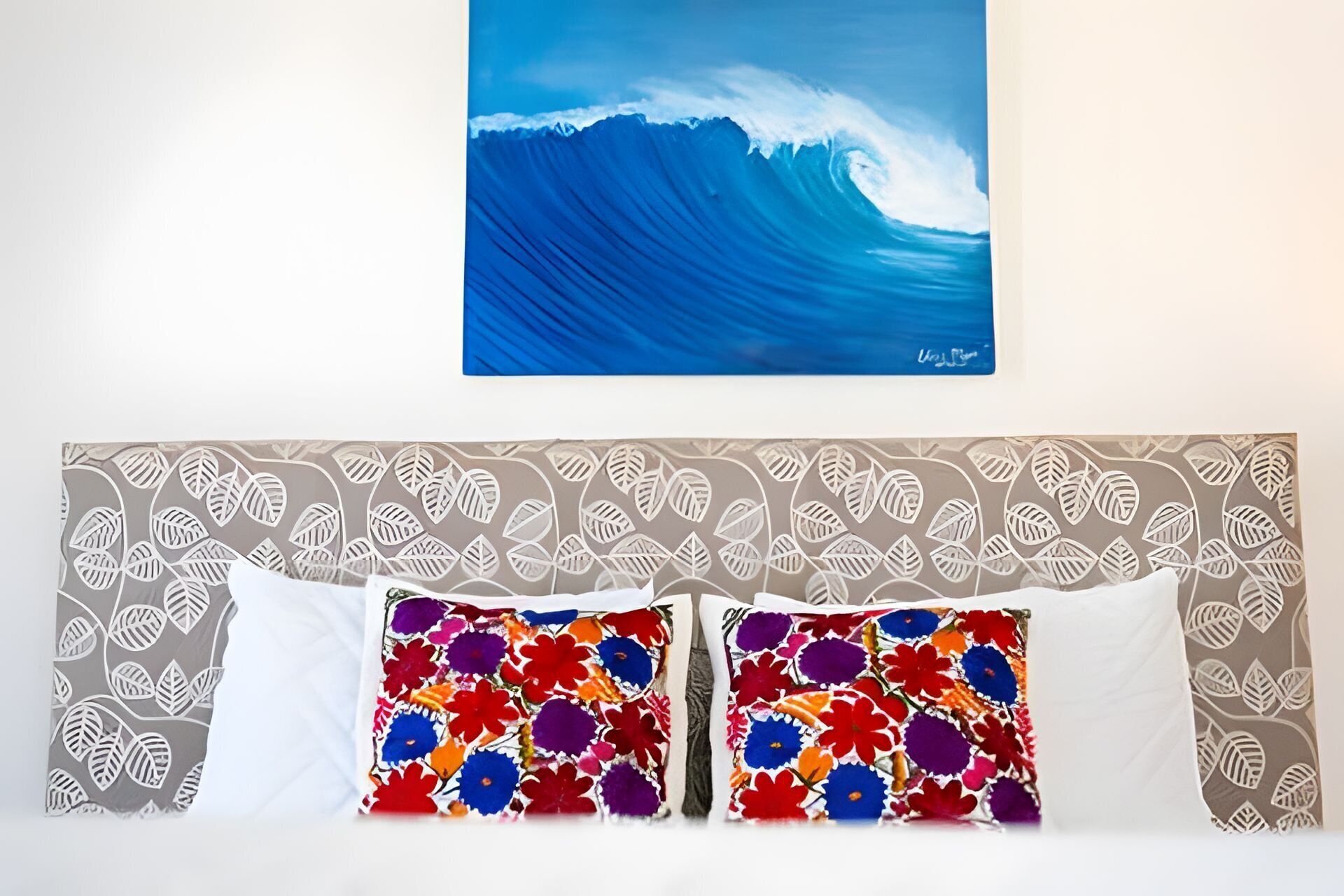 Standard Studio | Individually decorated, individually furnished, desk, laptop workspace