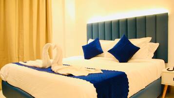 Deluxe Double Room, Non Smoking | Free WiFi, wheelchair access