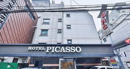 Picasso Motel