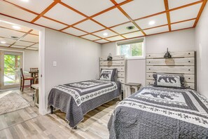 4 chambres, bureau, Wi-Fi, draps fournis
