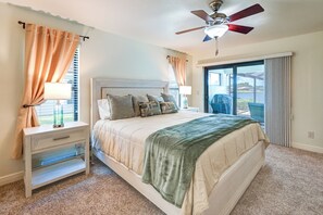 3 bedrooms, desk, iron/ironing board, Internet