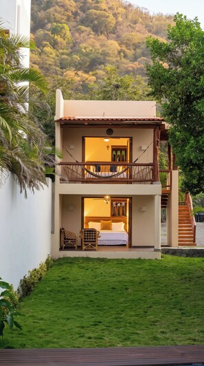 Exterior - Beachfront in Manzanillo Bay-Lindo Atardecer (Troncones)