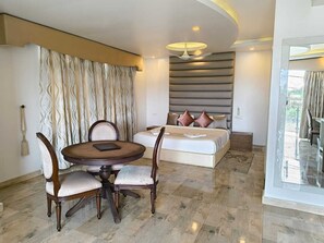 Classic Suite Rooms With Balcony