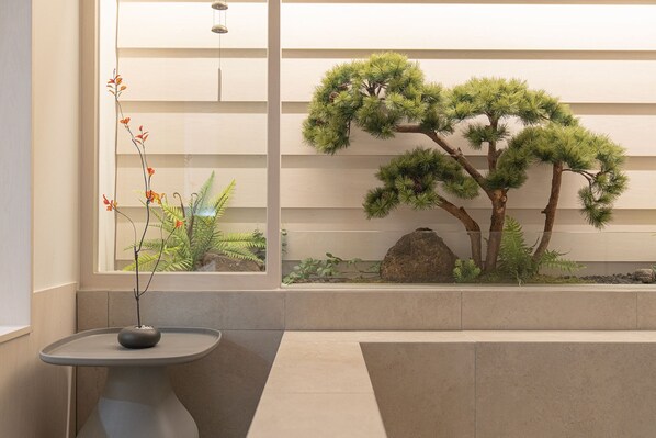 SIGNATURE TWIN SPA | Free minibar, soundproofing, free WiFi, bed sheets - Simdo Hotel & Spa Sillim by Anook (Seoul)