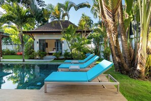 Pool - Villa Akala - Peaceful 3-bedroom villa with pool in Rawai (Mueang)